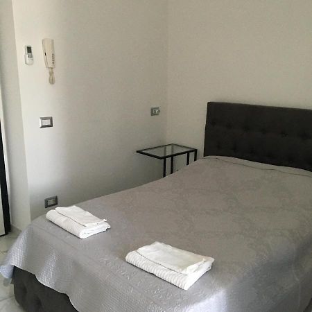 Studio Triboniano Apartment Milan Exterior photo